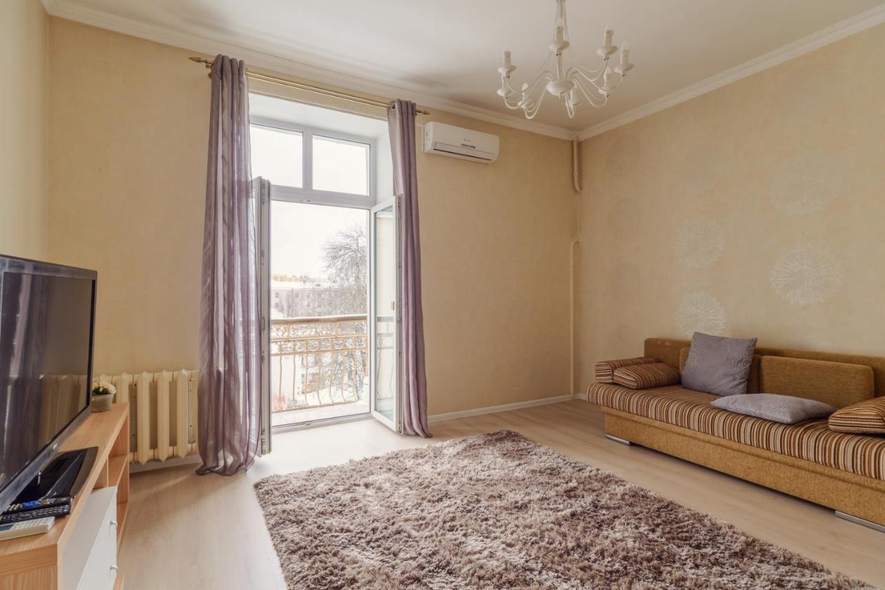 Lux Apartments Lenina Мінськ Екстер'єр фото