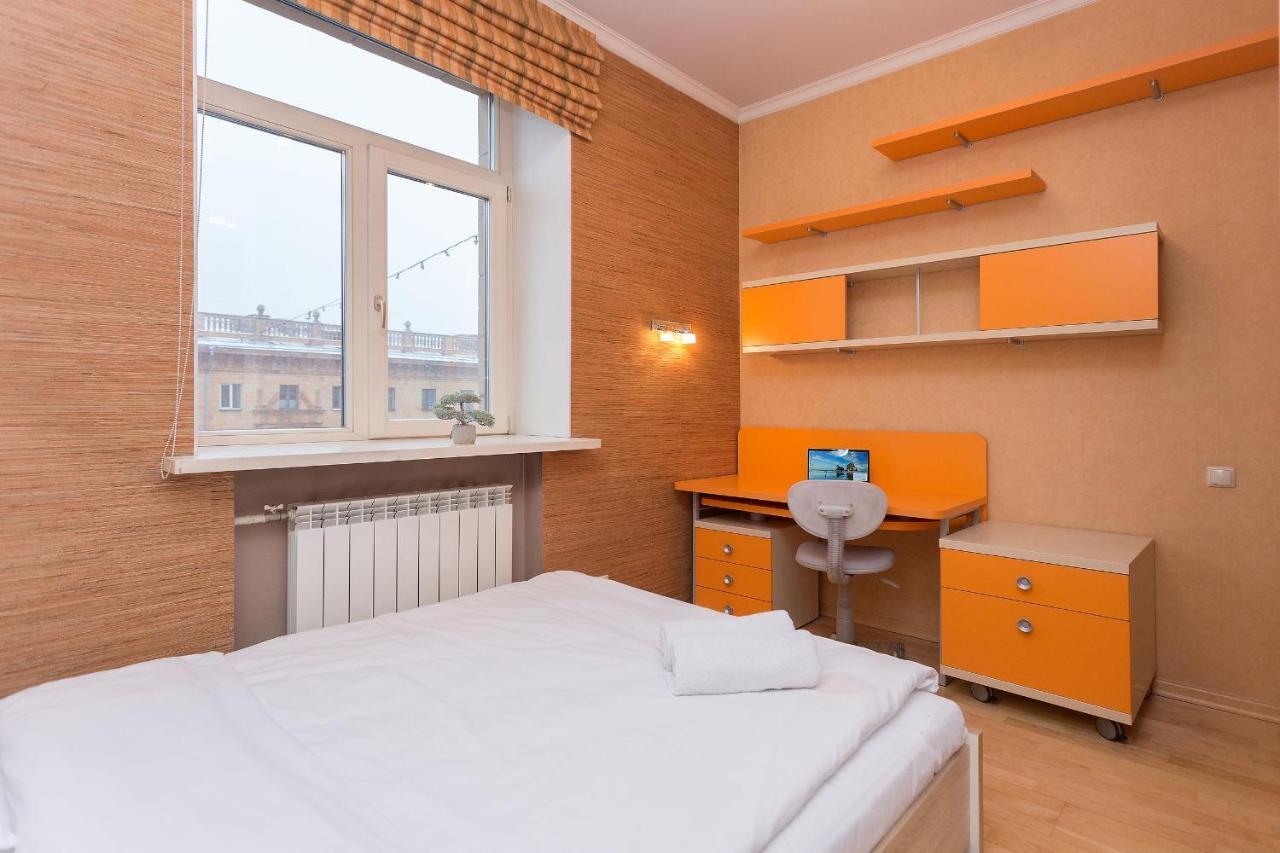 Lux Apartments Lenina Мінськ Екстер'єр фото