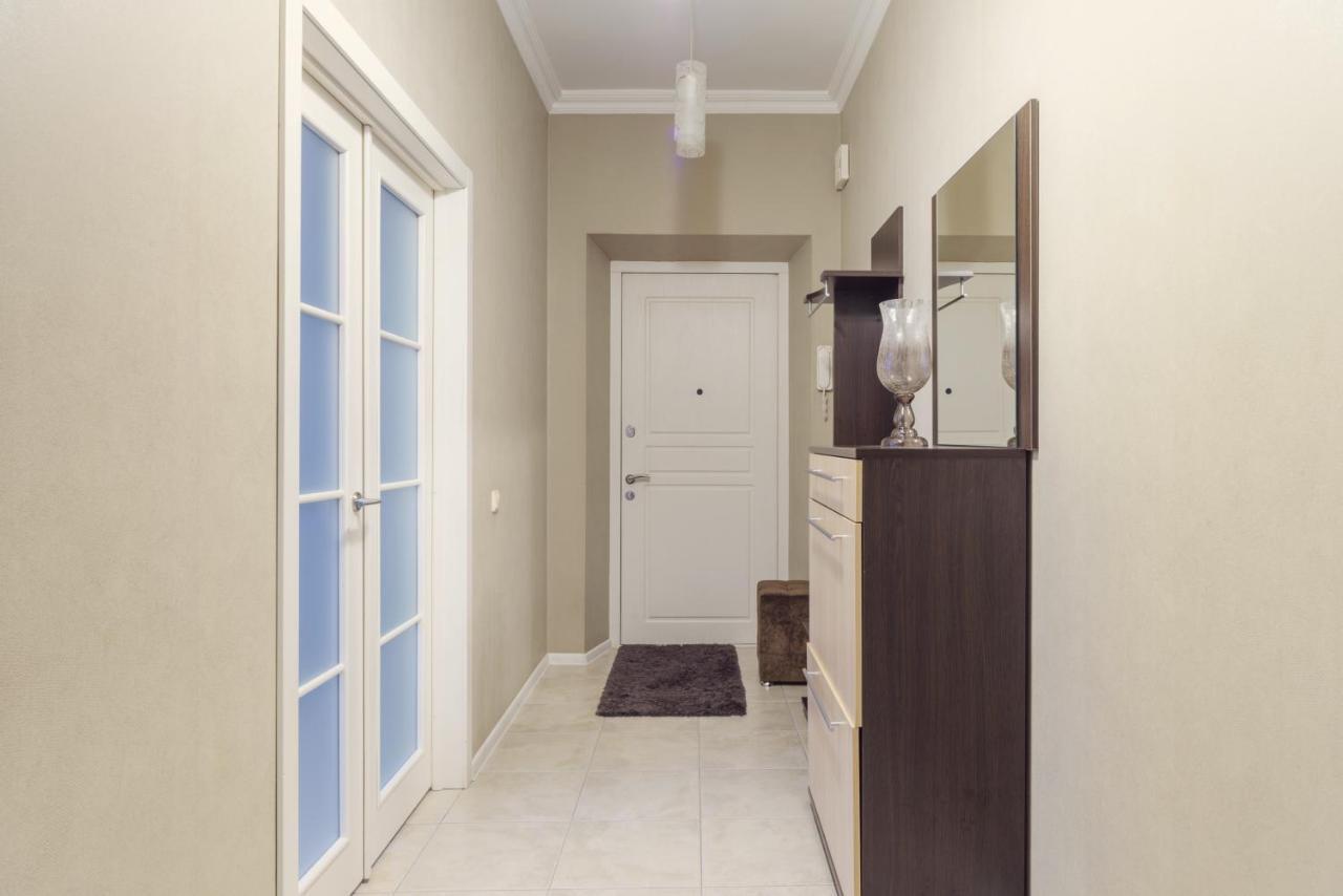 Lux Apartments Lenina Мінськ Екстер'єр фото