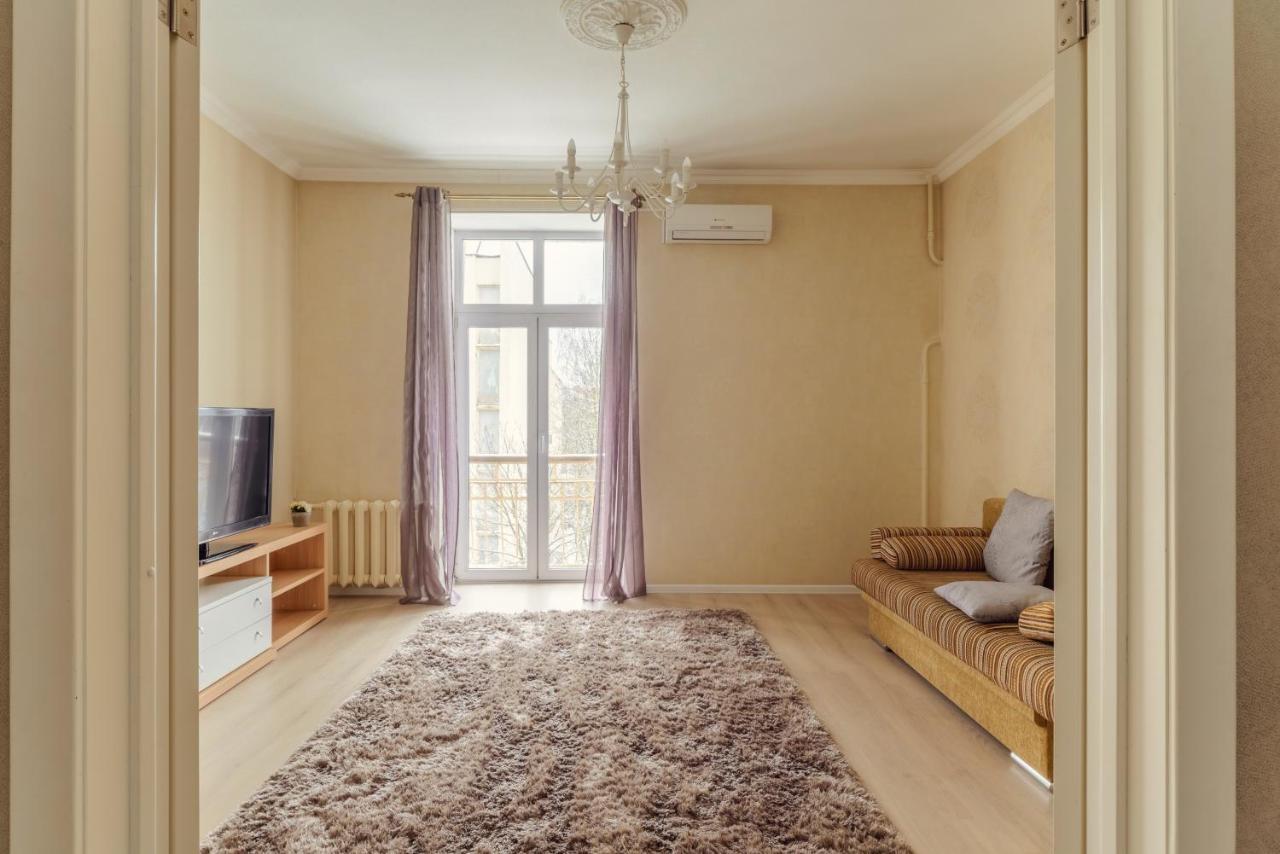 Lux Apartments Lenina Мінськ Екстер'єр фото